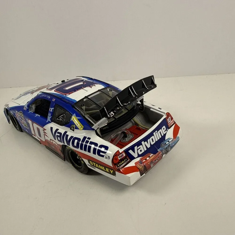 2006 Charger Scott Riggs 1:24 Scale Limited Edition Collectible w/ Special Paint